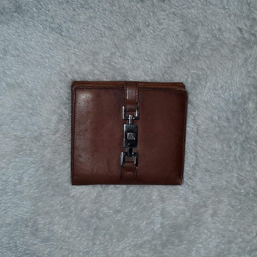 Gucci Compact Wallet with Piston Lock